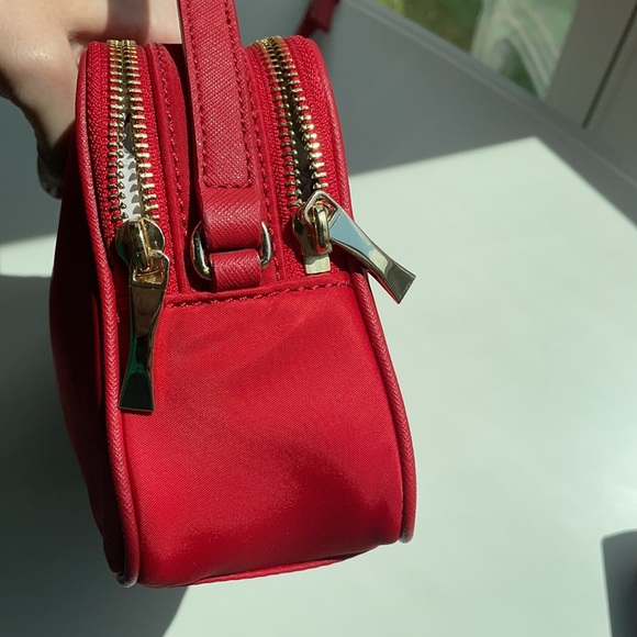 RARE- NWOT-Kate Spade- Red crossbody - Picture 5 of 8